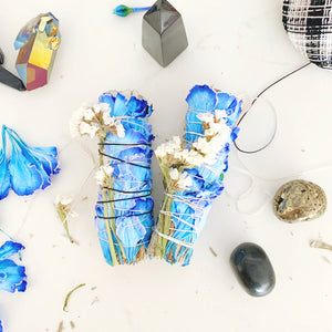 Throat Chakra Blue Sage Smudge Kit