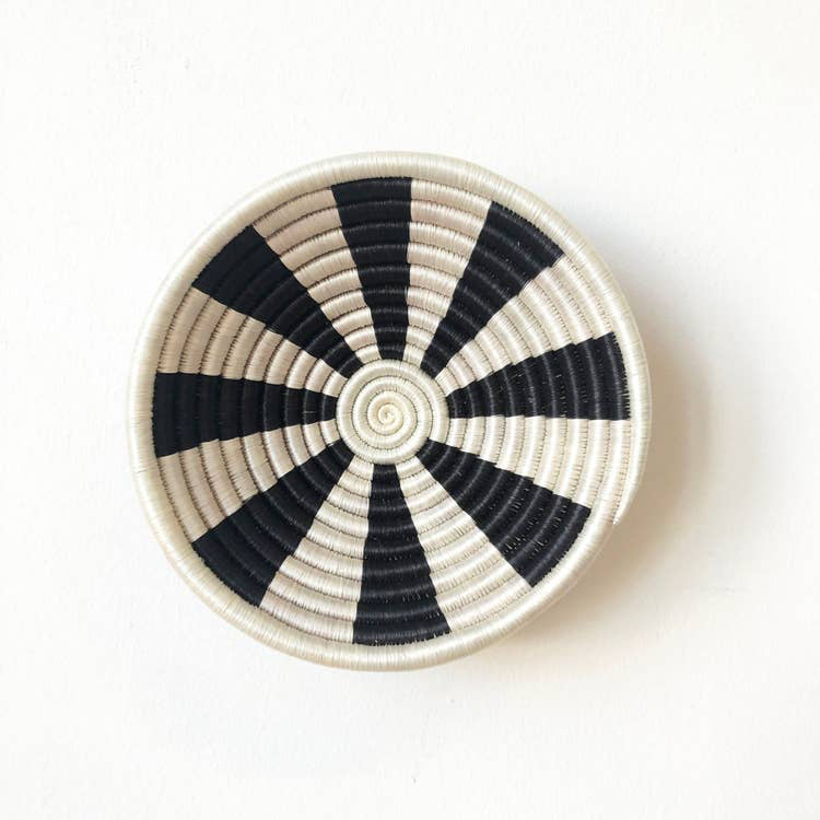 Woven Bowls - 15 colors