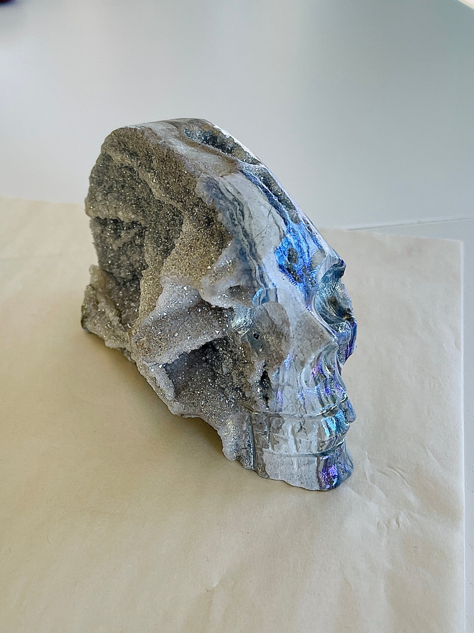 Rainbow Horn Crystal Head Skull (n 2)